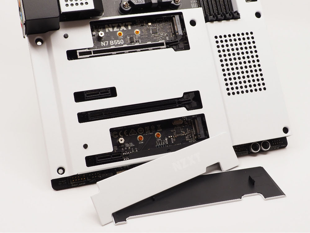 人気PCケースメーカーの機能美あふれるマザーボード、NZXT「N7 B550