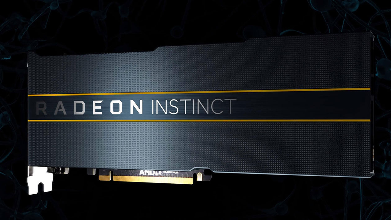 Radeon Instinct MI60。処理性能6.7TFlops(FP64)、メモリー32GB、PCIe Gen4対応といった、業界初の特徴を詰め込んだ製品