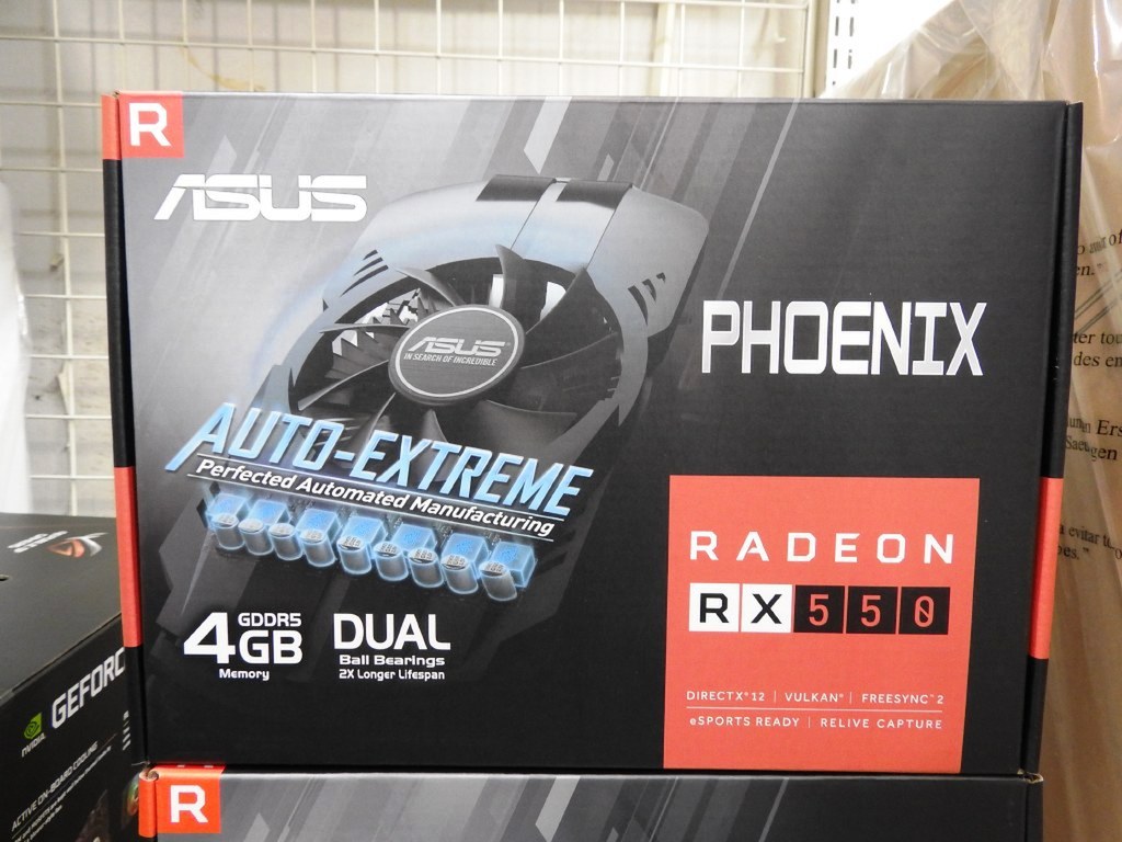 RADEON RX550 2gモデル